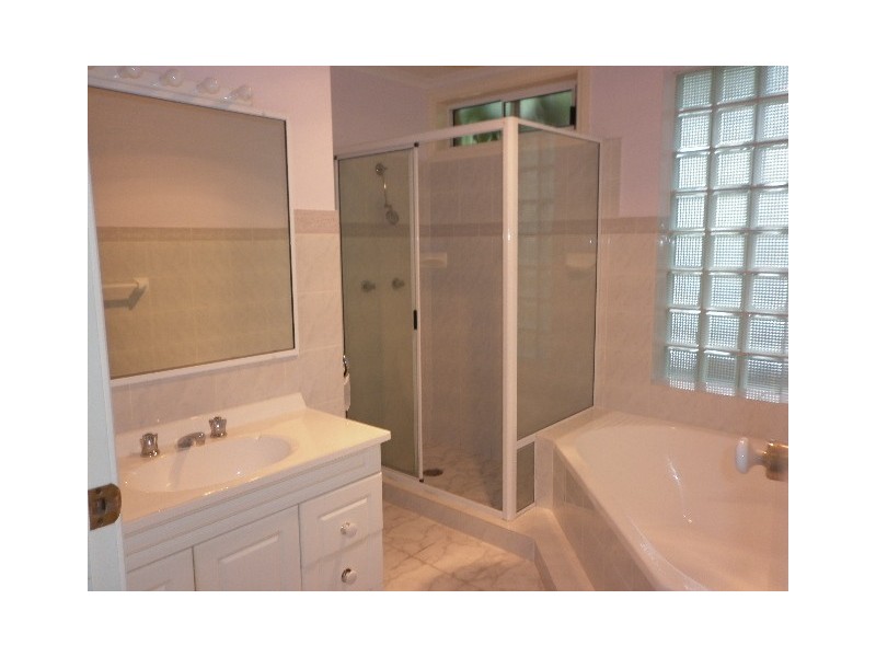 1/16 Kianga Close, Flinders NSW 2529