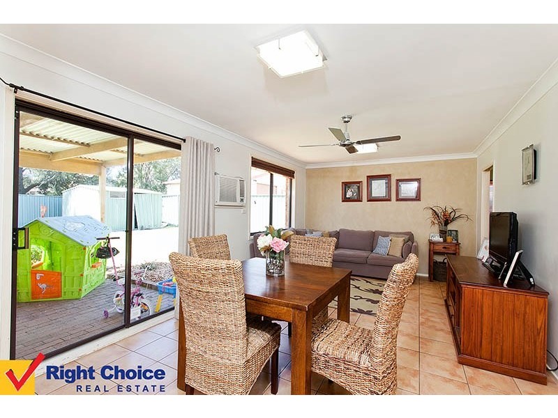 18 Bloodwood Place, Albion Park Rail NSW 2527