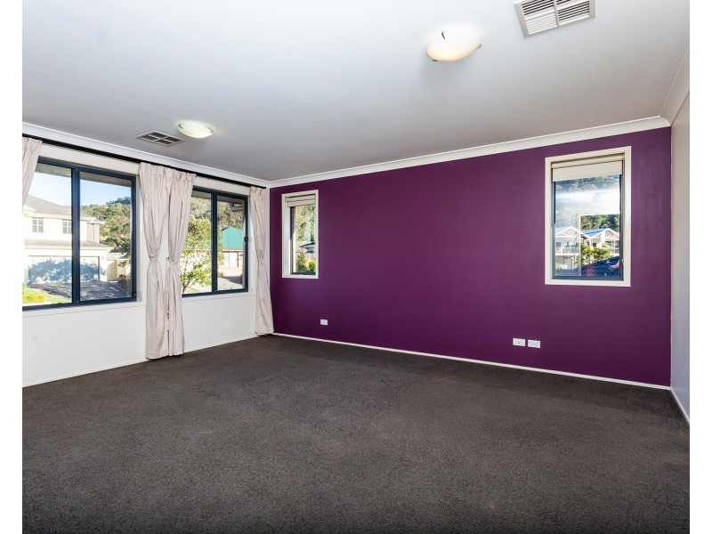 54 Ashburton Drive, Albion Park NSW 2527