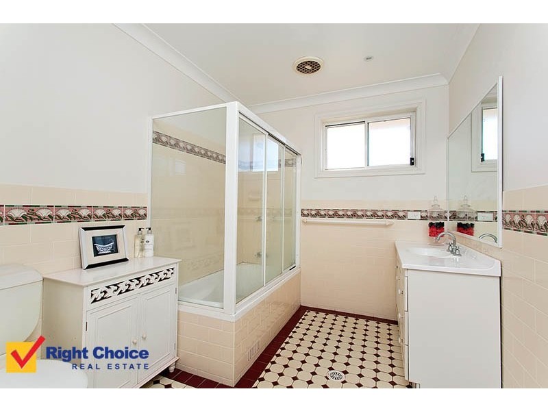 2/2 Kianga Close, Flinders NSW 2529