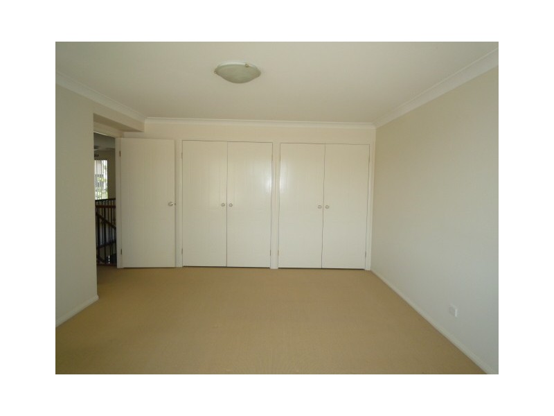 35 Eucumbene Avenue, Flinders NSW 2529
