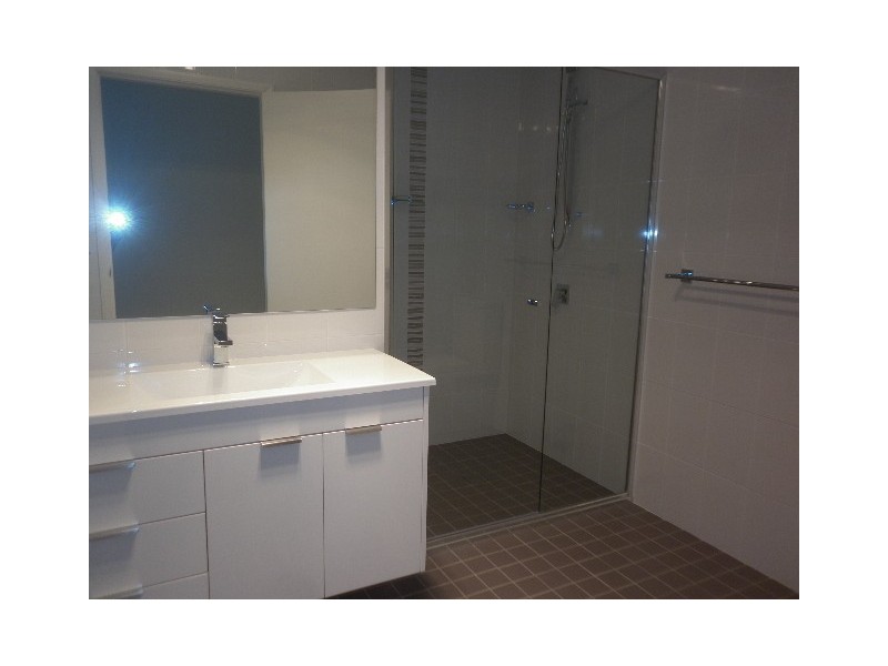 1/10 Foster Road, Flinders NSW 2529
