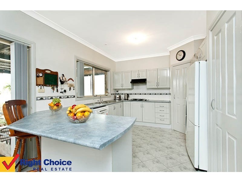 35 Sammat Avenue, Barrack Heights NSW 2528
