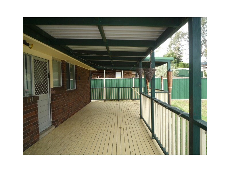 14 Crest Road, Albion Park NSW 2527