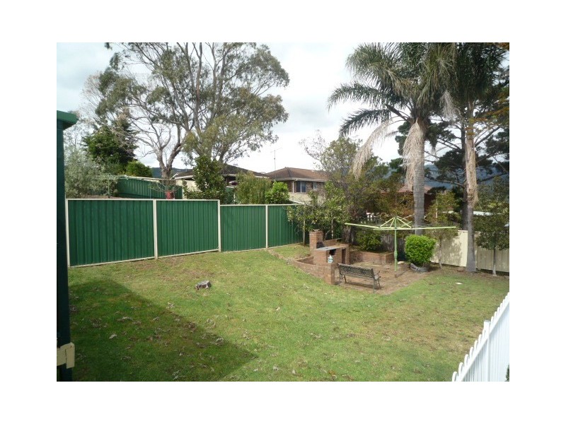 14 Crest Road, Albion Park NSW 2527