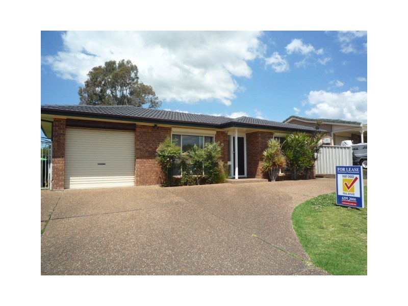 29 Charlotte Crescent, Albion Park NSW 2527