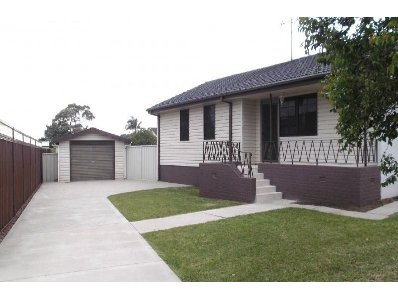 25 Lindwall Street, Warilla NSW 2528