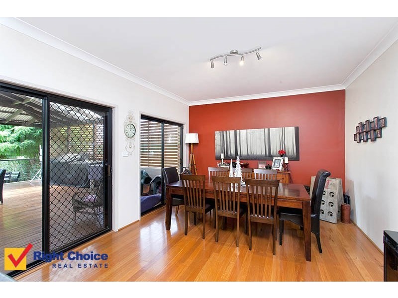 4 Raleigh Street, Albion Park NSW 2527