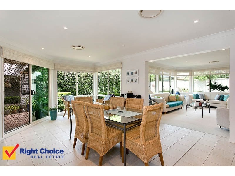 21 Southern Cross Boulevard, Shell Cove NSW 2529