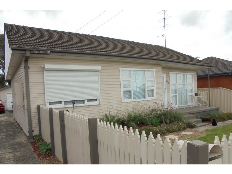 298 Shellharbour Road, Barrack Heights NSW 2528