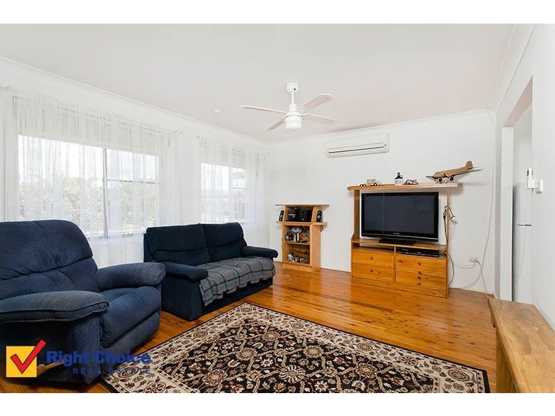 1 Camelot Place, Oak Flats NSW 2529