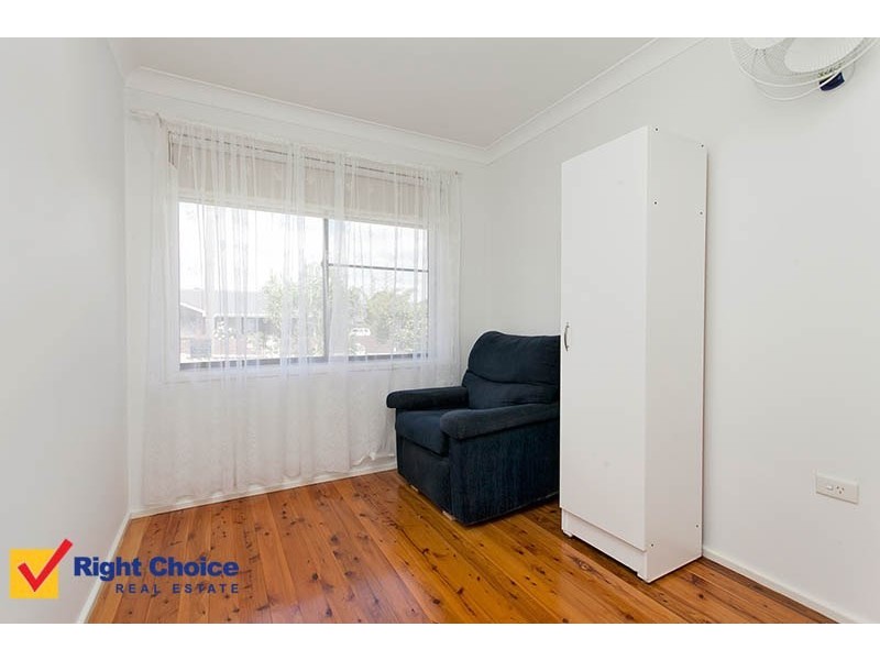 1 Camelot Place, Oak Flats NSW 2529