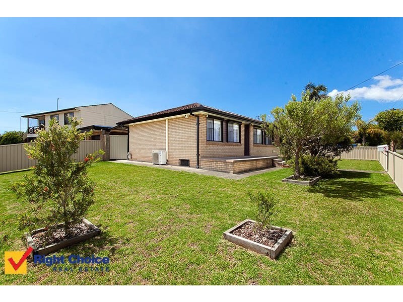 1 Camelot Place, Oak Flats NSW 2529