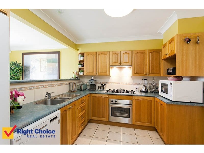 2/4 Panbula Street, Flinders NSW 2529