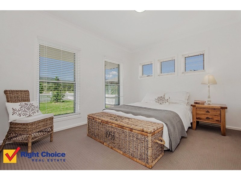 12 Mollymook Street, Albion Park NSW 2527