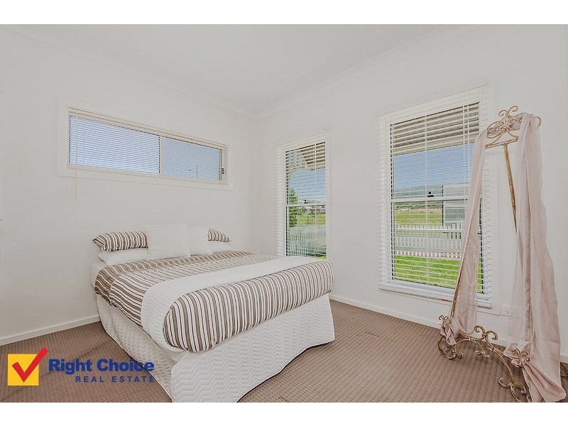 12 Mollymook Street, Albion Park NSW 2527