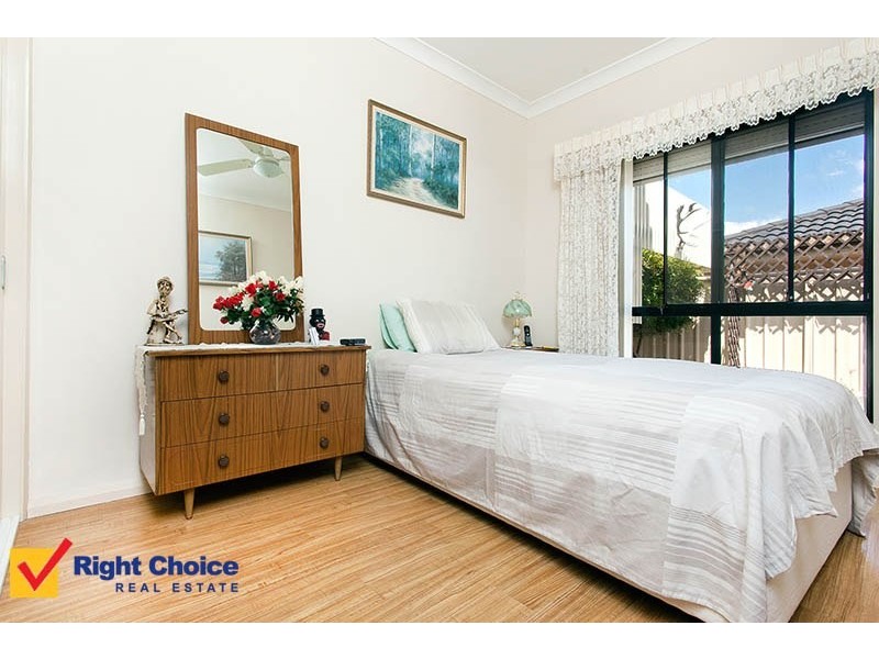 8A Gordon Avenue, Oak Flats NSW 2529
