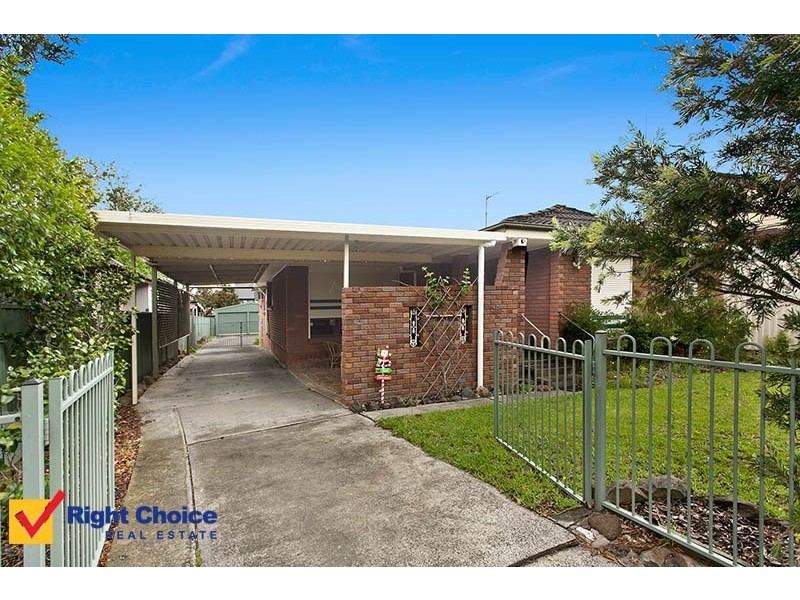 18 David Avenue, Oak Flats NSW 2529