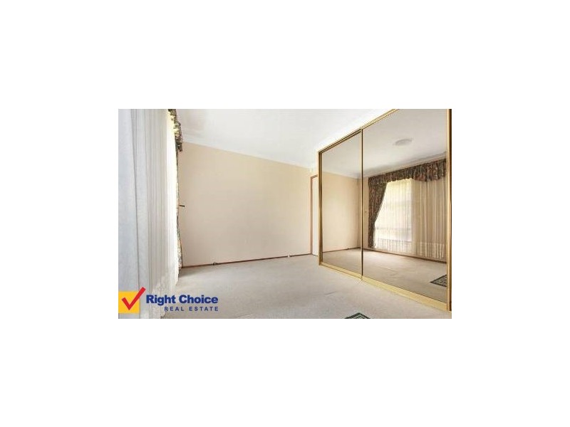 18 David Avenue, Oak Flats NSW 2529