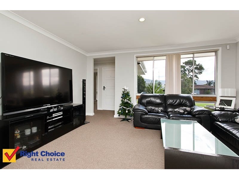 16 Polock Crescent, Albion Park NSW 2527