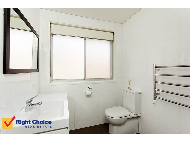 16 Polock Crescent, Albion Park NSW 2527