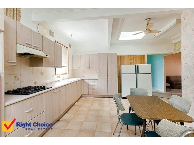 33 Kingston Street, Oak Flats NSW 2529