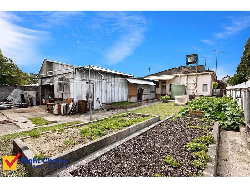 33 Kingston Street, Oak Flats NSW 2529