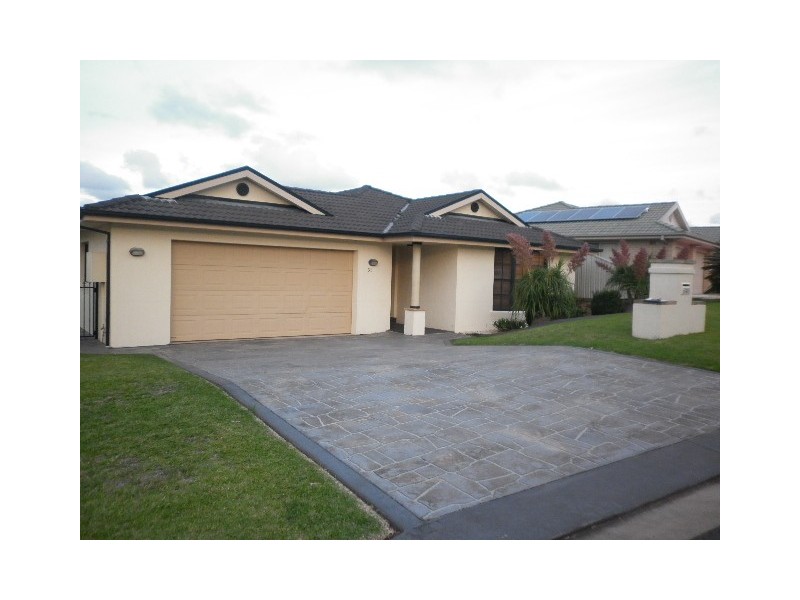 31 Brindabella Drive, Shell Cove NSW 2529