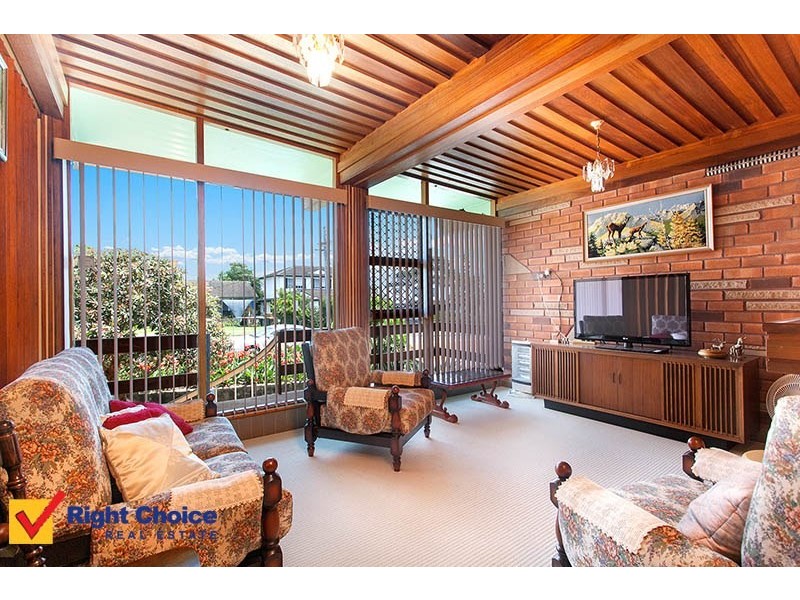 63 Lakelands Drive, Dapto NSW 2530