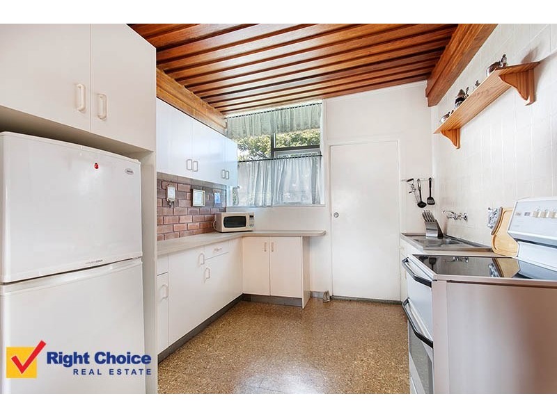 63 Lakelands Drive, Dapto NSW 2530