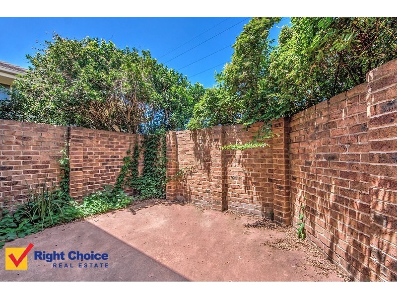 4/4 Panbula Place, Flinders NSW 2529