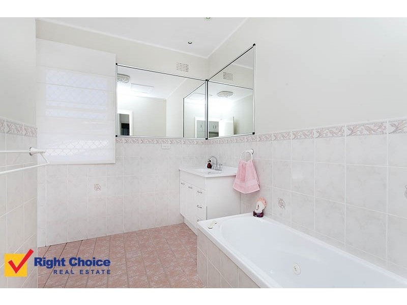 25 Dovers Drive, Port Kembla NSW 2505