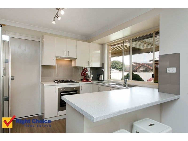 7 Fields Drive, Albion Park NSW 2527