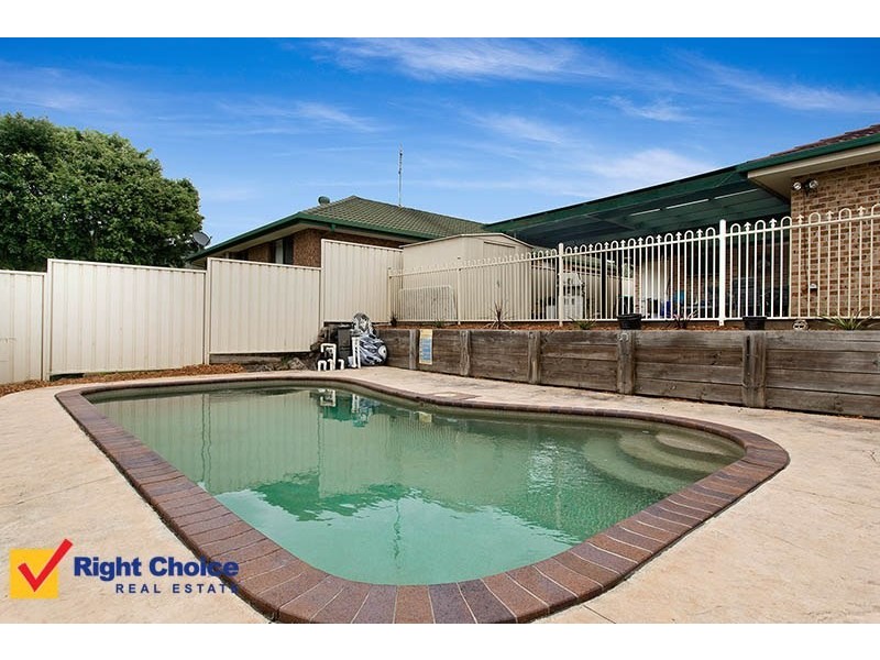 37 Gloucester Circuit, Albion Park NSW 2527