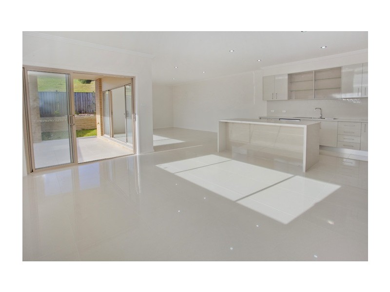 2/75 Albatross Drive, Blackbutt NSW 2529