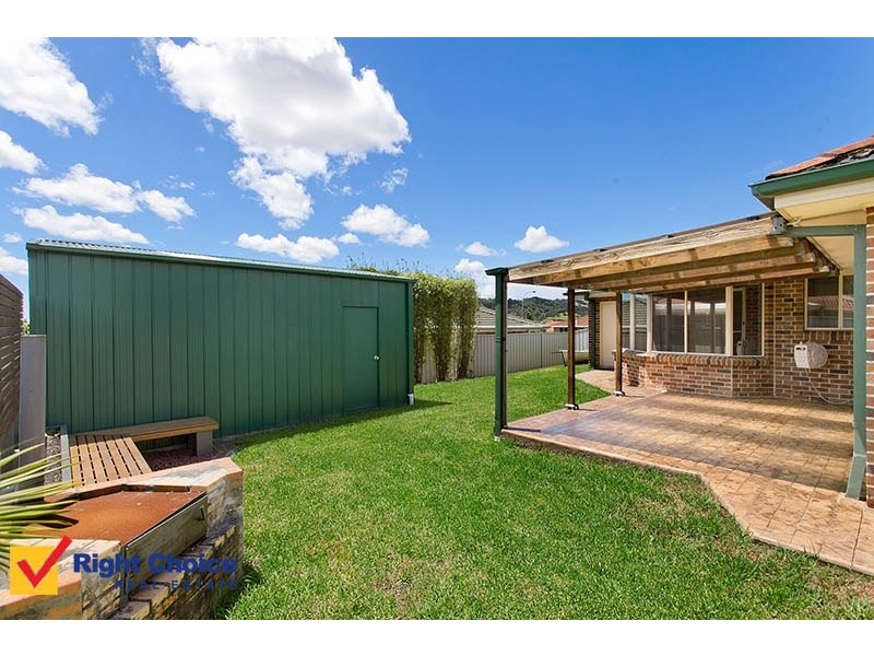 14 Fields Drive, Albion Park NSW 2527