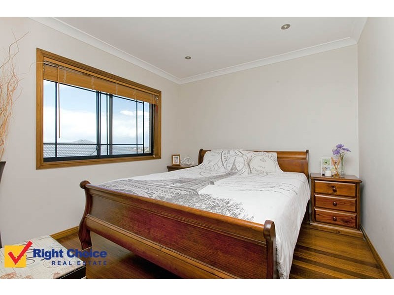 2/16 Narran Way, Flinders NSW 2529