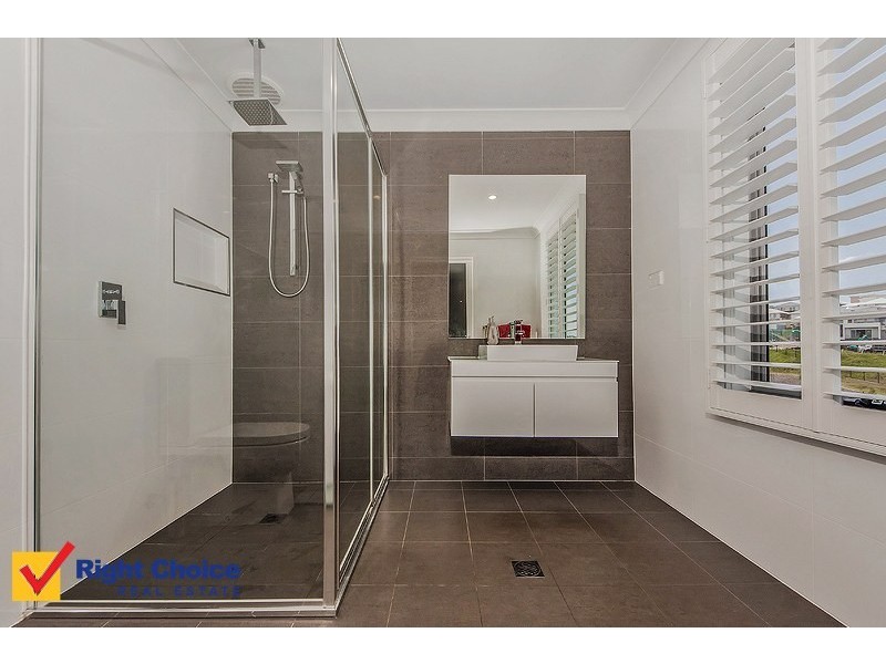 3A Rosemont Circuit, Flinders NSW 2529