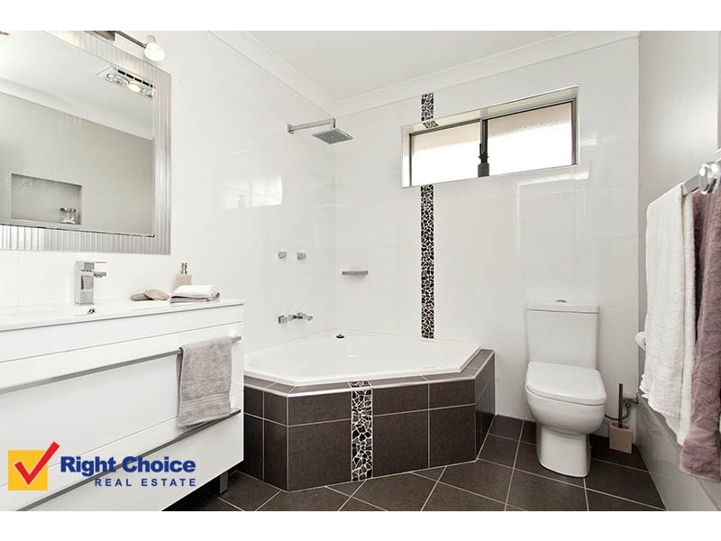 19 Ash Avenue, Albion Park Rail NSW 2527