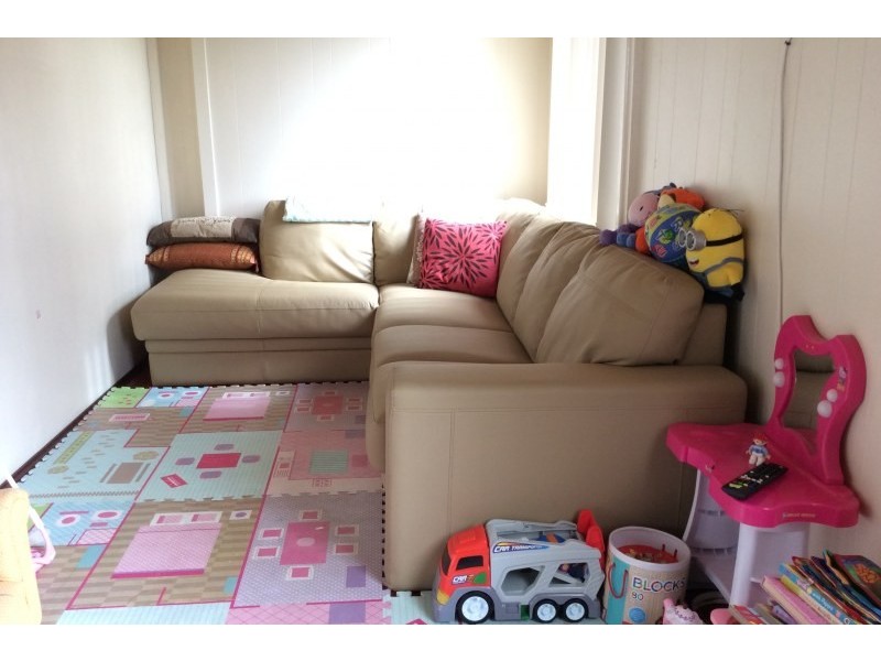 74 Griffiths Street, Oak Flats NSW 2529