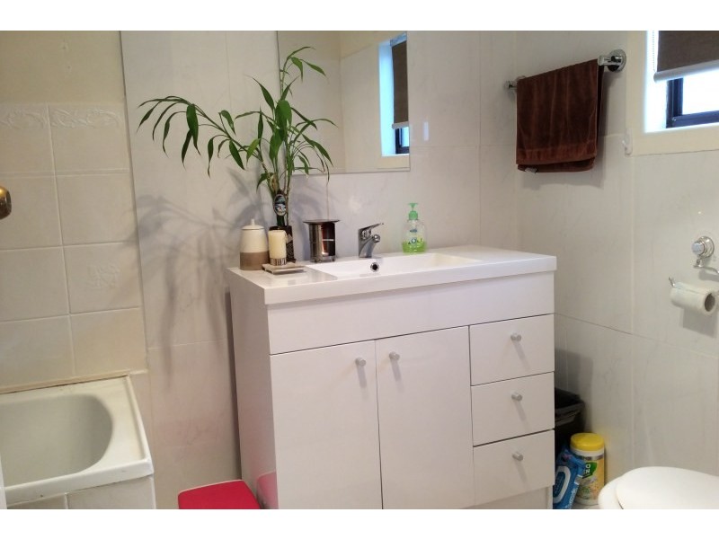 74 Griffiths Street, Oak Flats NSW 2529