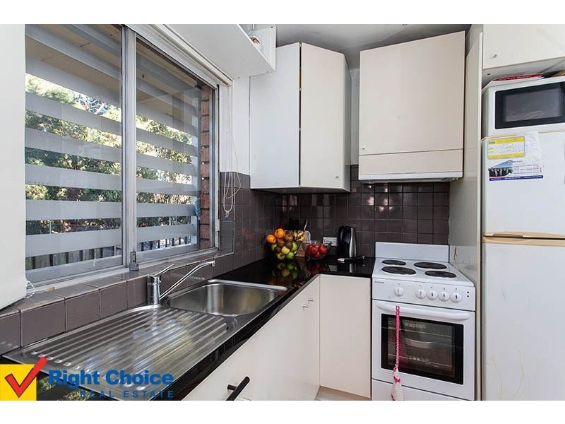 17/6 Eyre Place, Warrawong NSW 2502