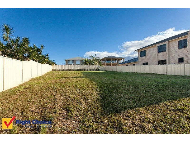 18 Bedarra Court, Shell Cove NSW 2529
