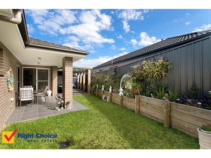 8 Penterong Way, Haywards Bay NSW 2530