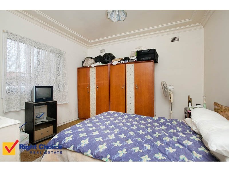 14 Storey Street, Oak Flats NSW 2529