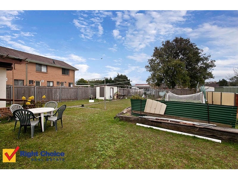 14 Storey Street, Oak Flats NSW 2529
