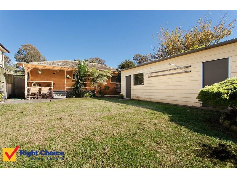 23 Croome Road, Albion Park Rail NSW 2527