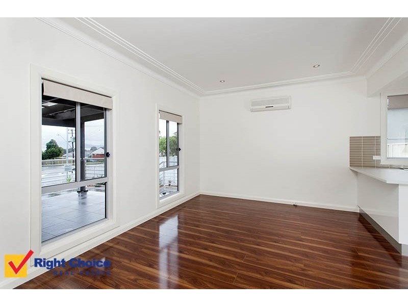 92 Lake Entrance Road, Oak Flats NSW 2529