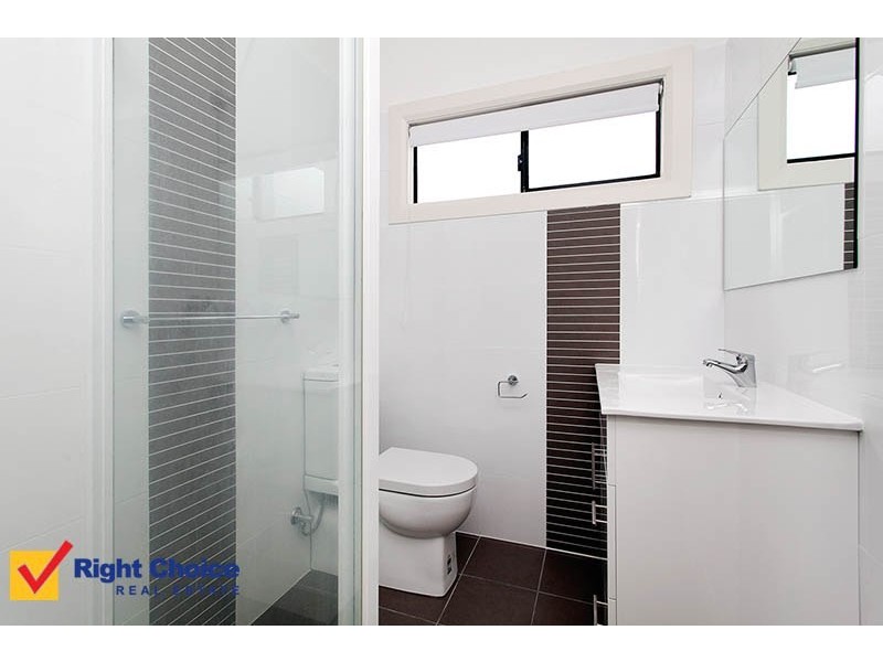 92 Lake Entrance Road, Oak Flats NSW 2529