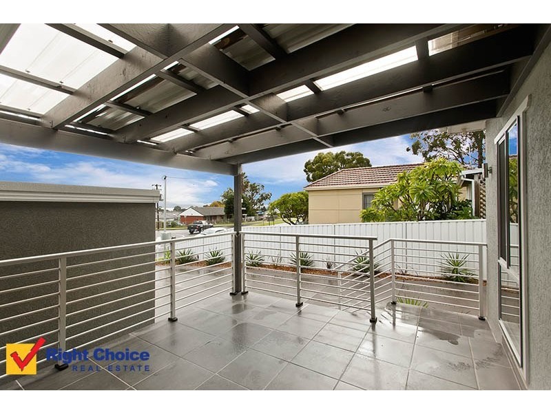 92 Lake Entrance Road, Oak Flats NSW 2529